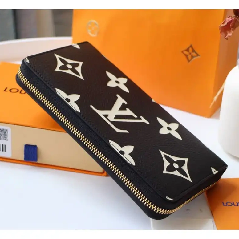 Bags 208B570081 LV 0809
